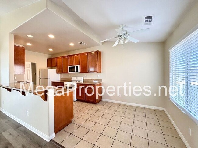 Building Photo - 13457 Fawncreek St