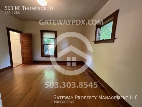 Building Photo - 503 NE Thompson St