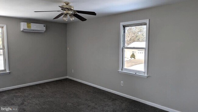 Building Photo - 1430 Hurffville Rd