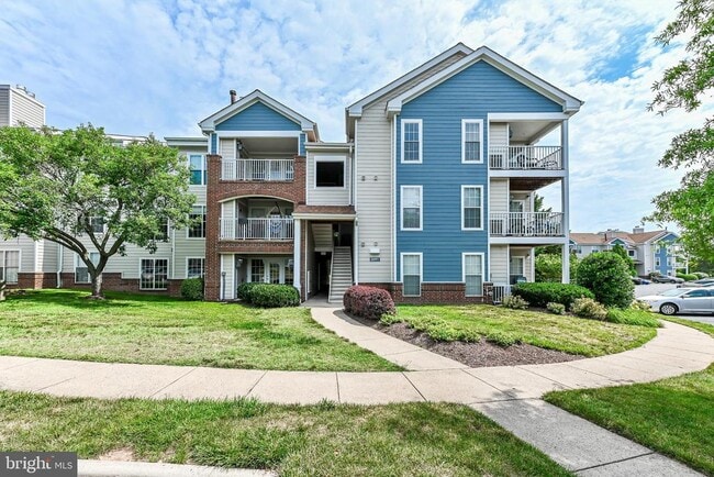Building Photo - 20991 Timber Ridge Terrace