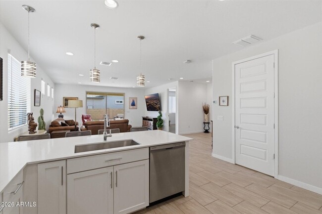 Building Photo - 17211 W Whispering Wind Dr