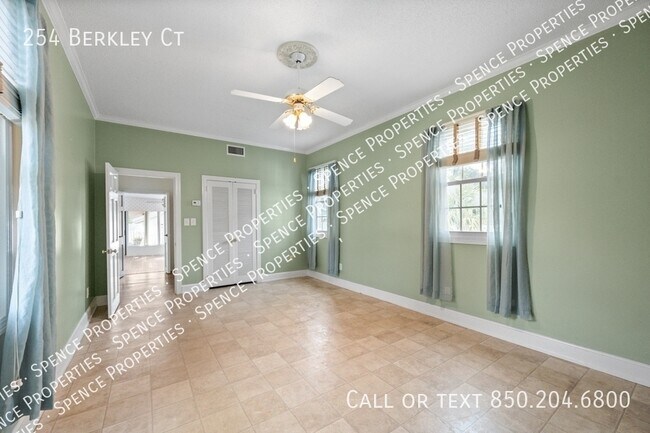 Building Photo - 254 Berkley Ct