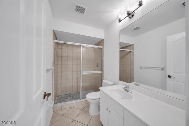 Building Photo - 2015 SE 12th St