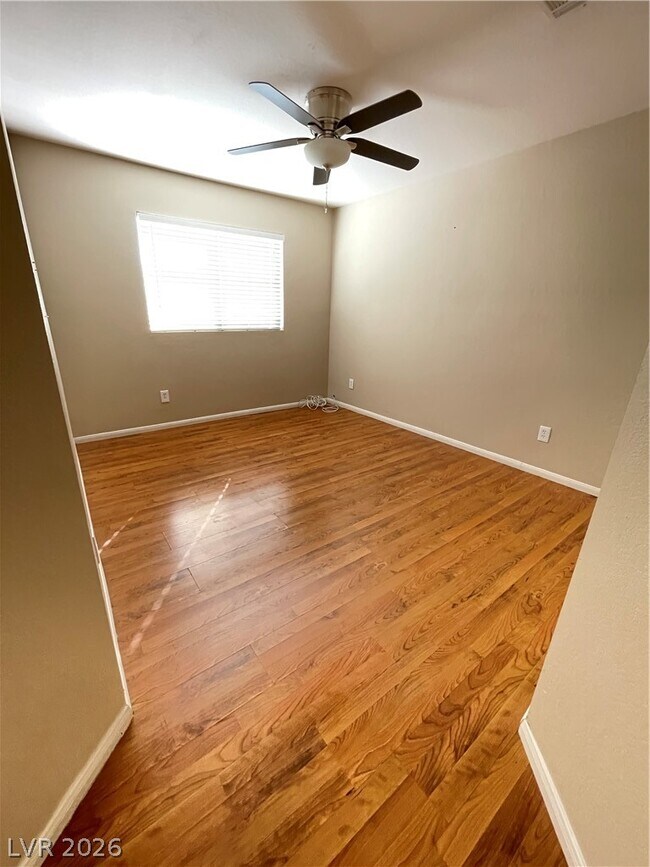 Building Photo - 7512 Pacific Ridge Ave