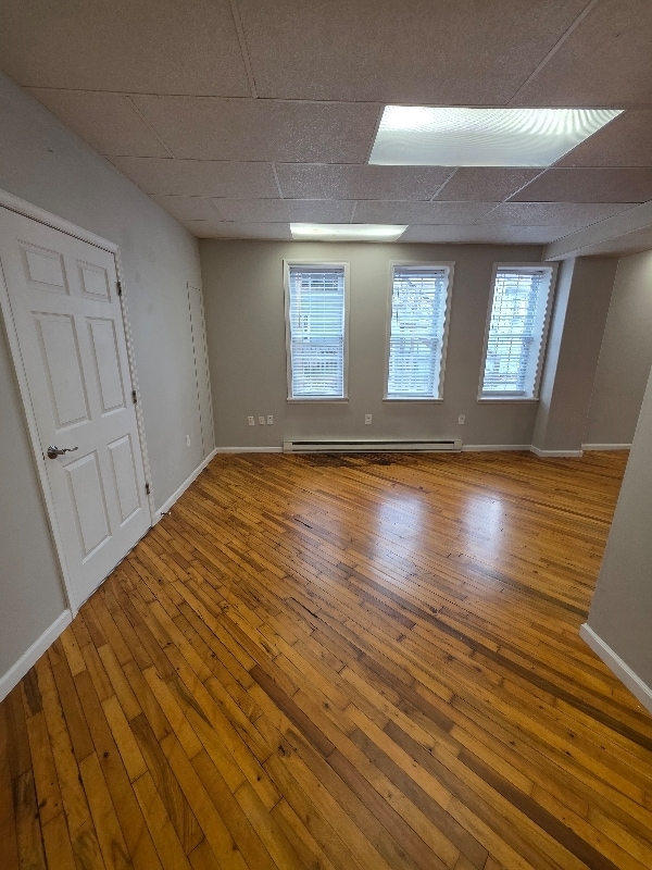 Building Photo - 360 S State St