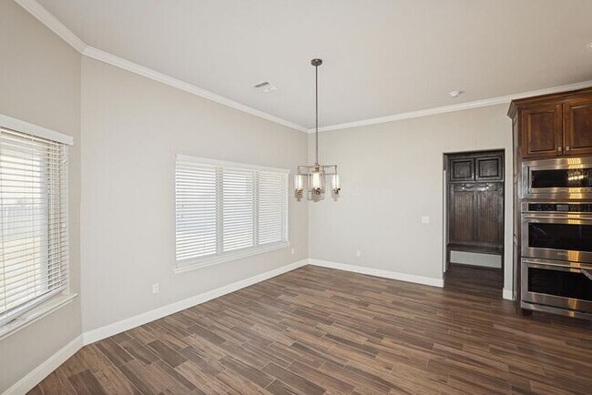 Building Photo - 15101 Helium Rd