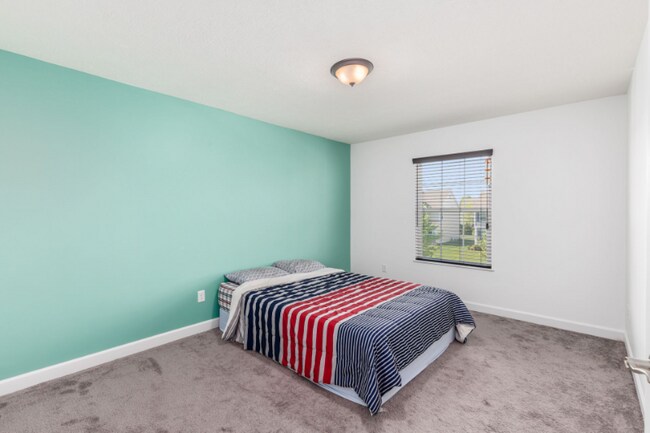 Building Photo - 4165 Freesia Dr
