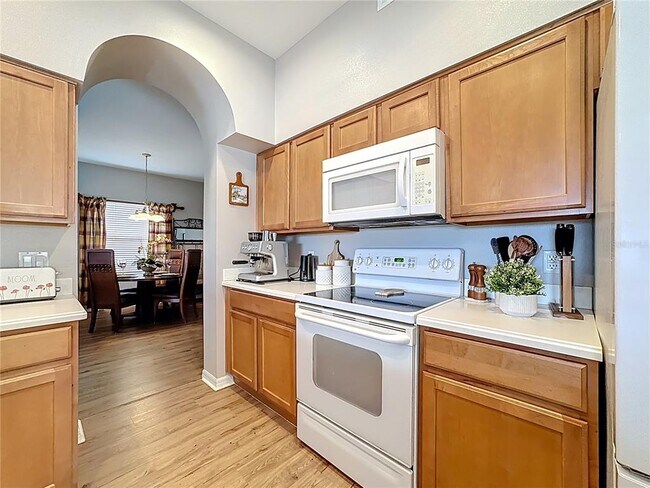Building Photo - 526 Henley Cir