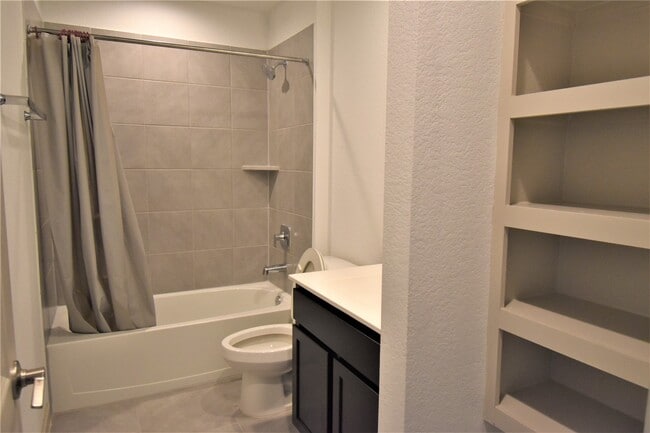 Building Photo - 4023 Yonkers Valley Ln