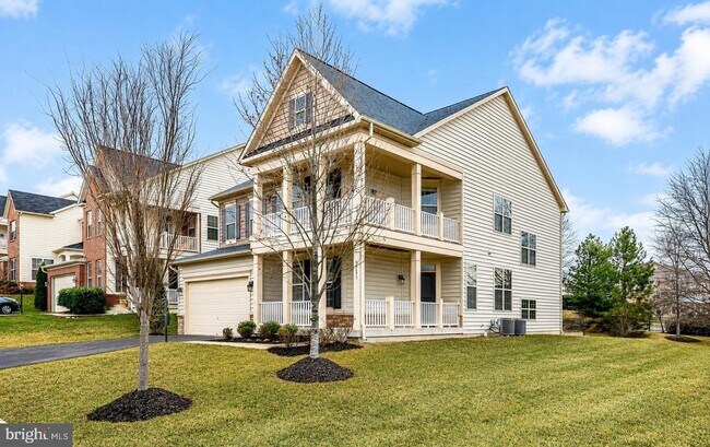 Building Photo - 42695 Macauley Place