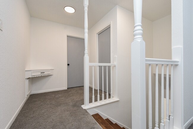 Building Photo - 15814 Winding Moss Dr