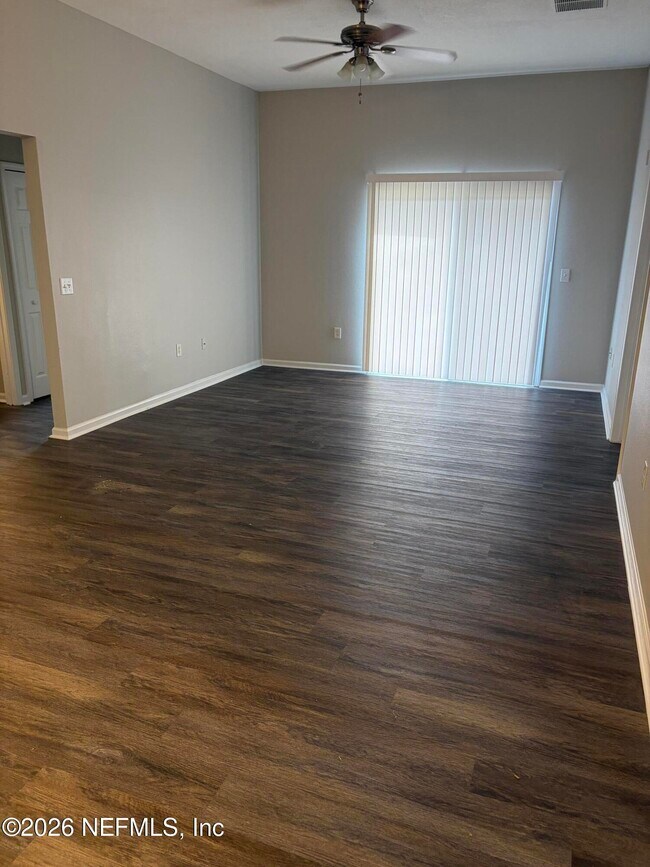 Building Photo - 6099 Maggies Cir