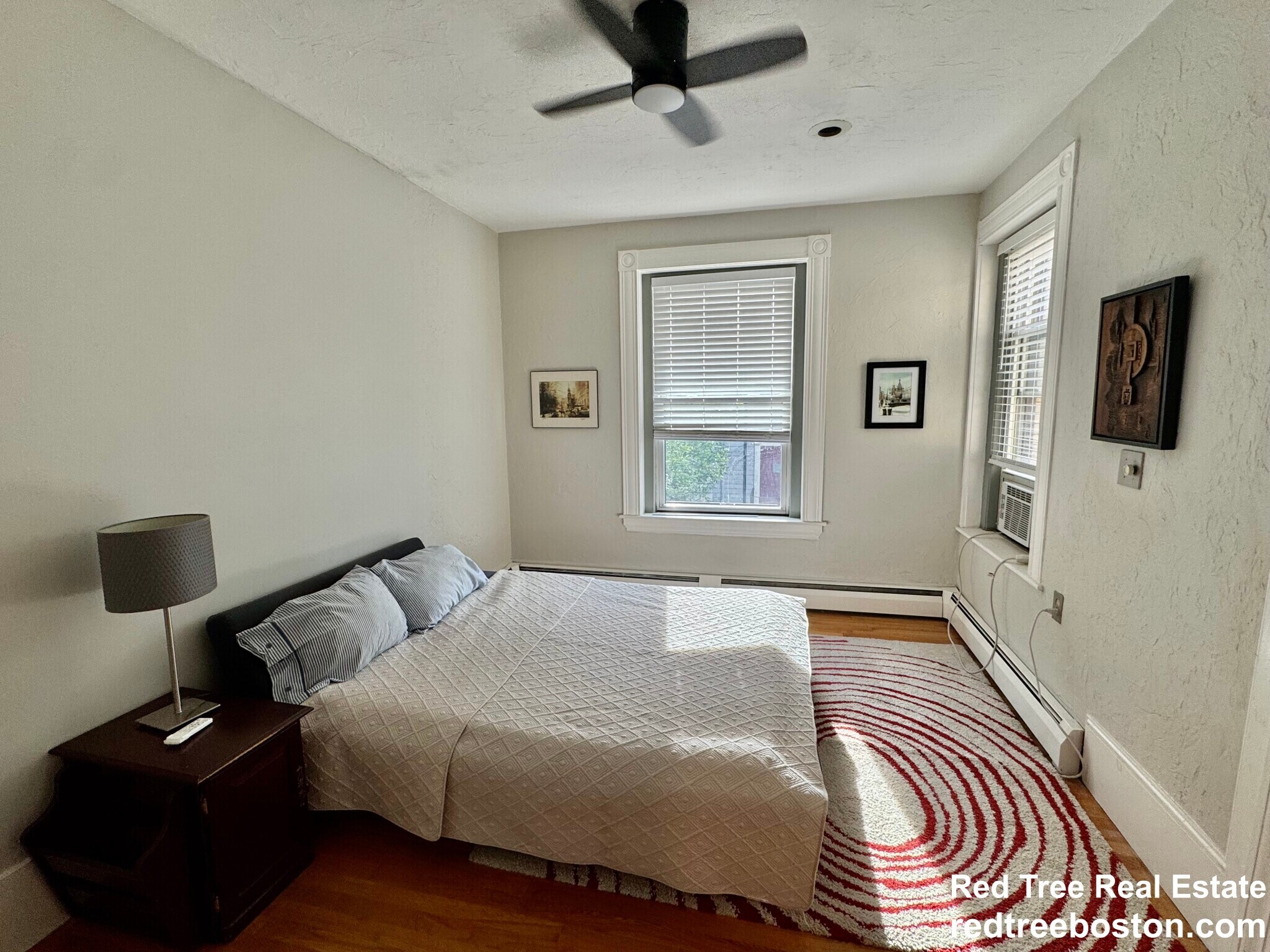 Building Photo - 48 Kent St