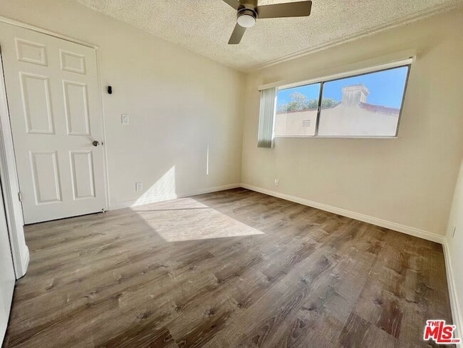 Building Photo - 1426 Orange Grove Ave