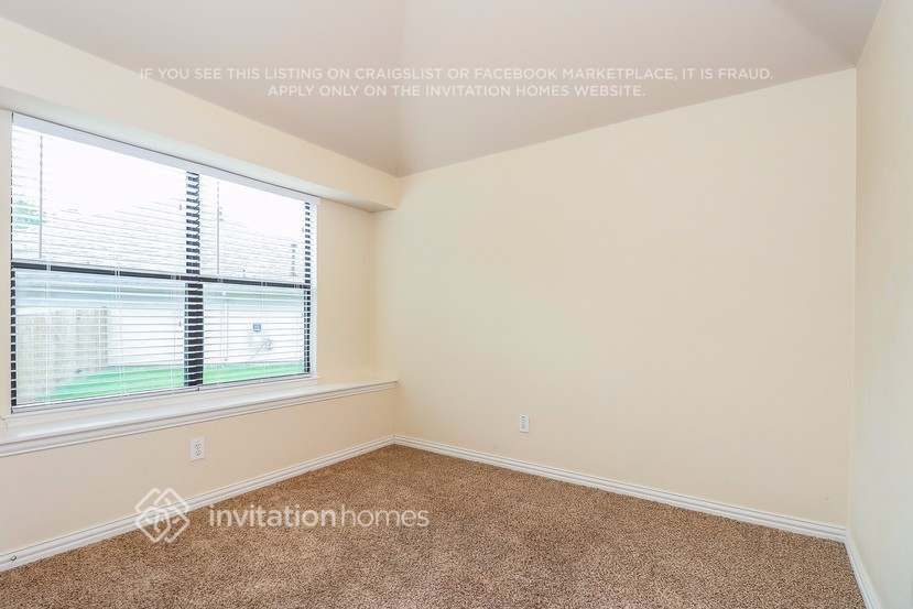 Building Photo - 529 Meadow Hill Dr