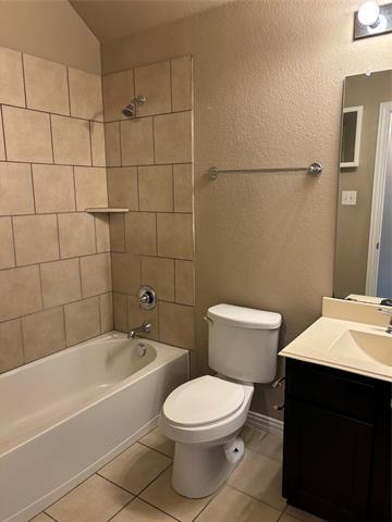 Building Photo - 3332 Canyon Lake Dr