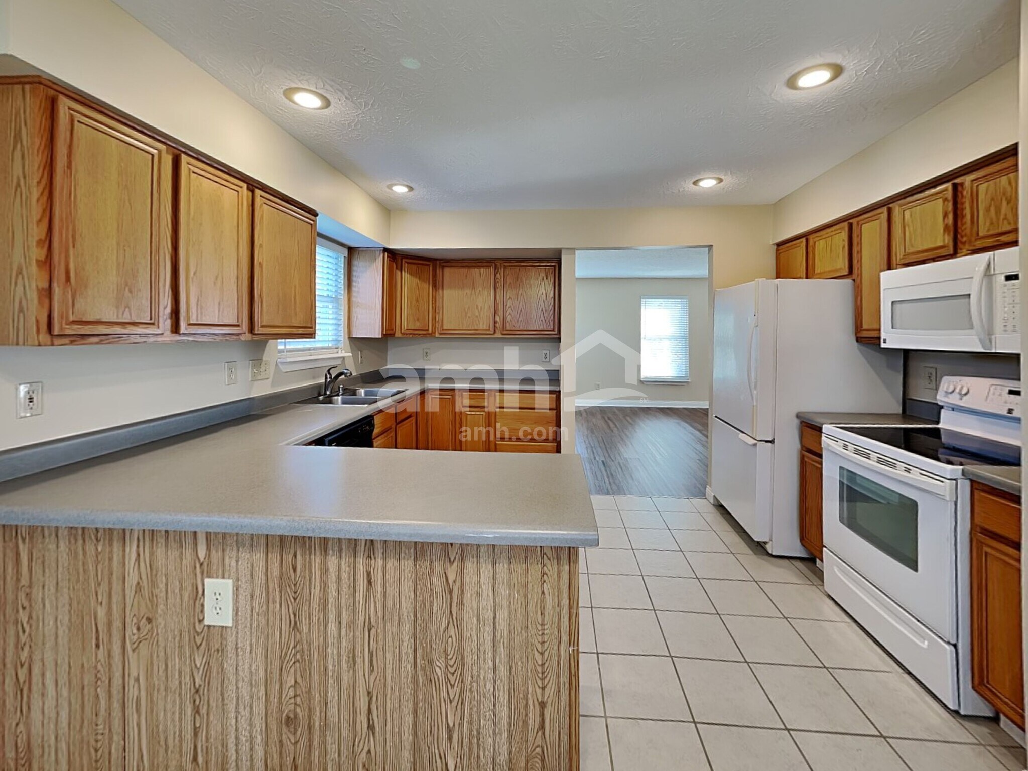 Building Photo - 1073 Ivoryhill Dr