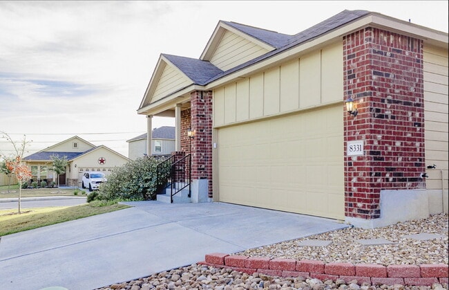 Building Photo - 8331 Bending Willow