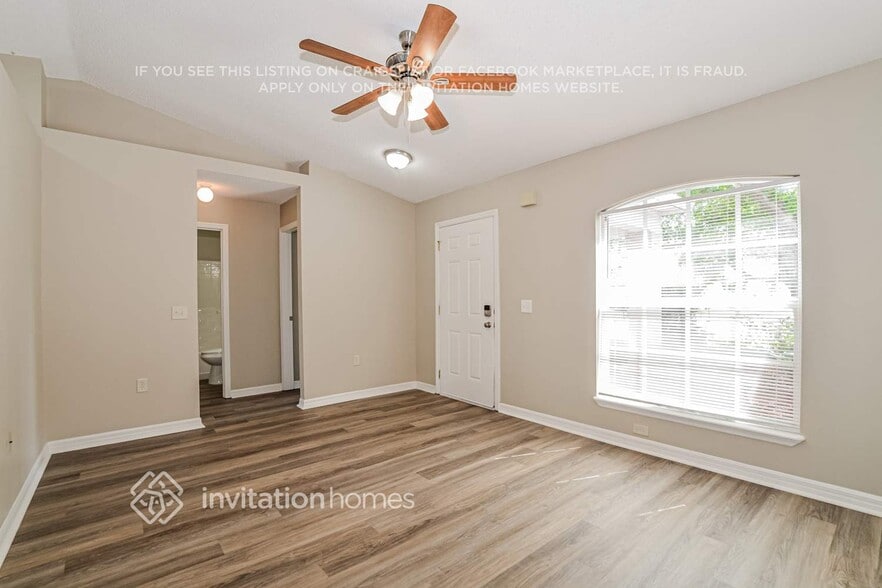 Building Photo - 639 Mercado Ct