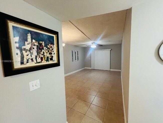 Building Photo - 2755 W Atlantic Ave