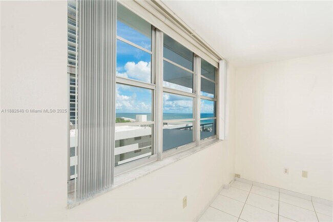 Building Photo - 5825 Collins Ave