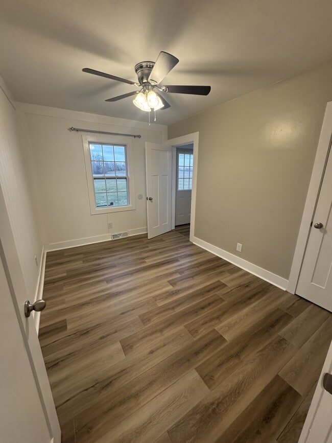 Building Photo - 111 Hartley Ln