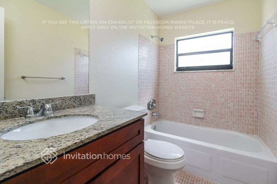 Building Photo - 22816 SW 65th Way