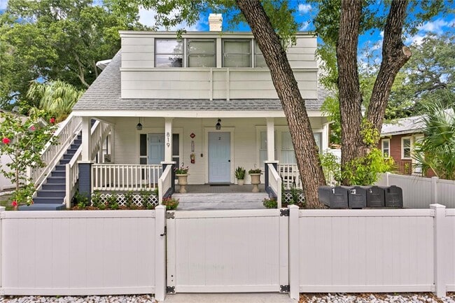 Primary Photo - 819 11th St N