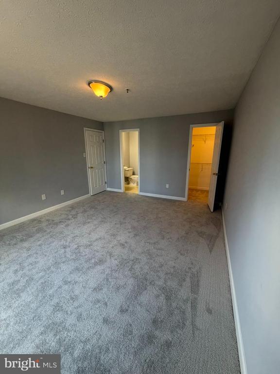 Building Photo - 1401 Sage Ln