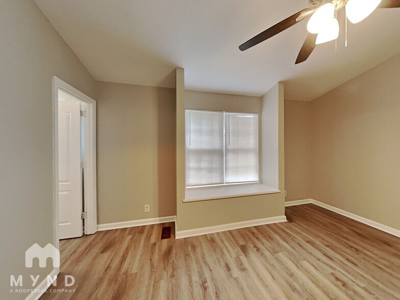 Building Photo - 453 Westgate Blvd