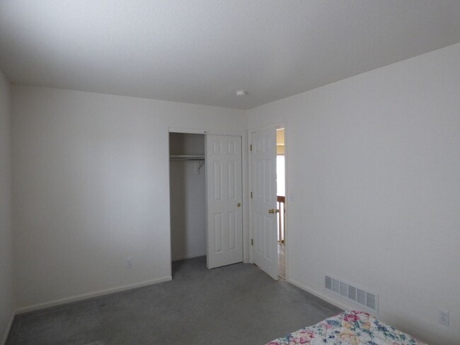 Building Photo - 1596 Meachum Way