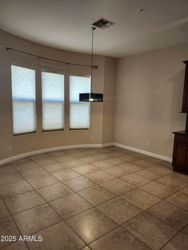 Building Photo - 26787 N 90th Dr