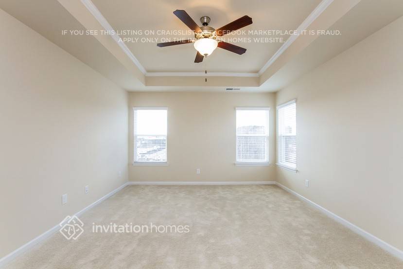 Building Photo - 141 Kingston Drive