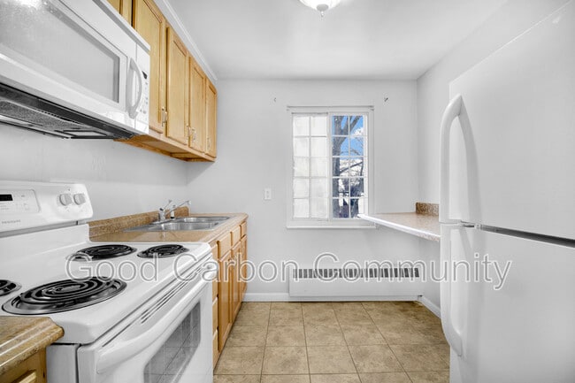Building Photo - 309 Beattie Ave