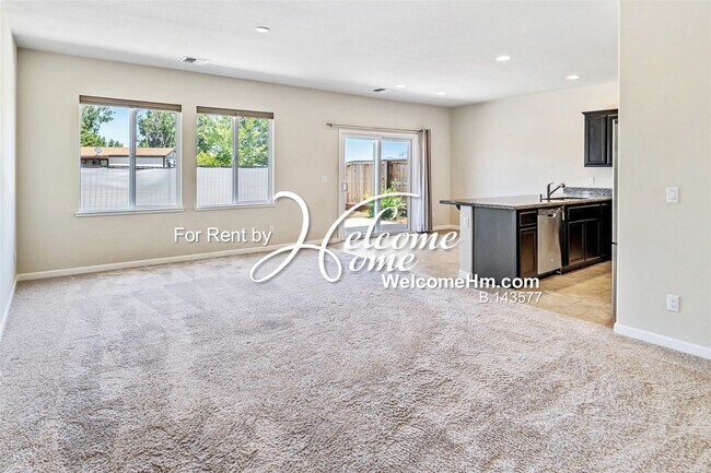 Building Photo - Beautiful Capital Village Home