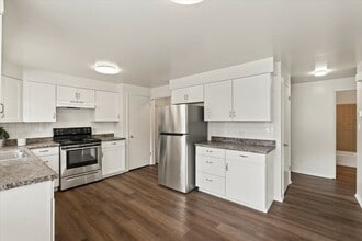 Building Photo - 775 1st St