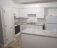 Building Photo - 2317 Highland Hill Dr