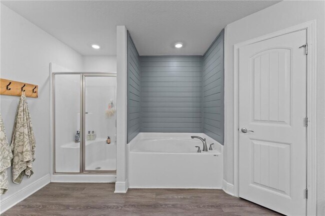 Building Photo - 6346 Blueberry court