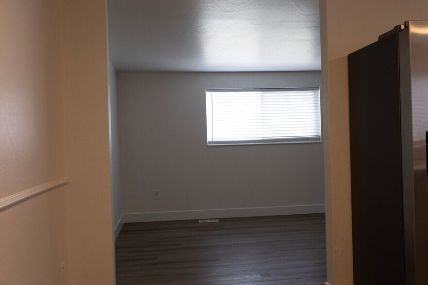 Building Photo - 6291 2200 West