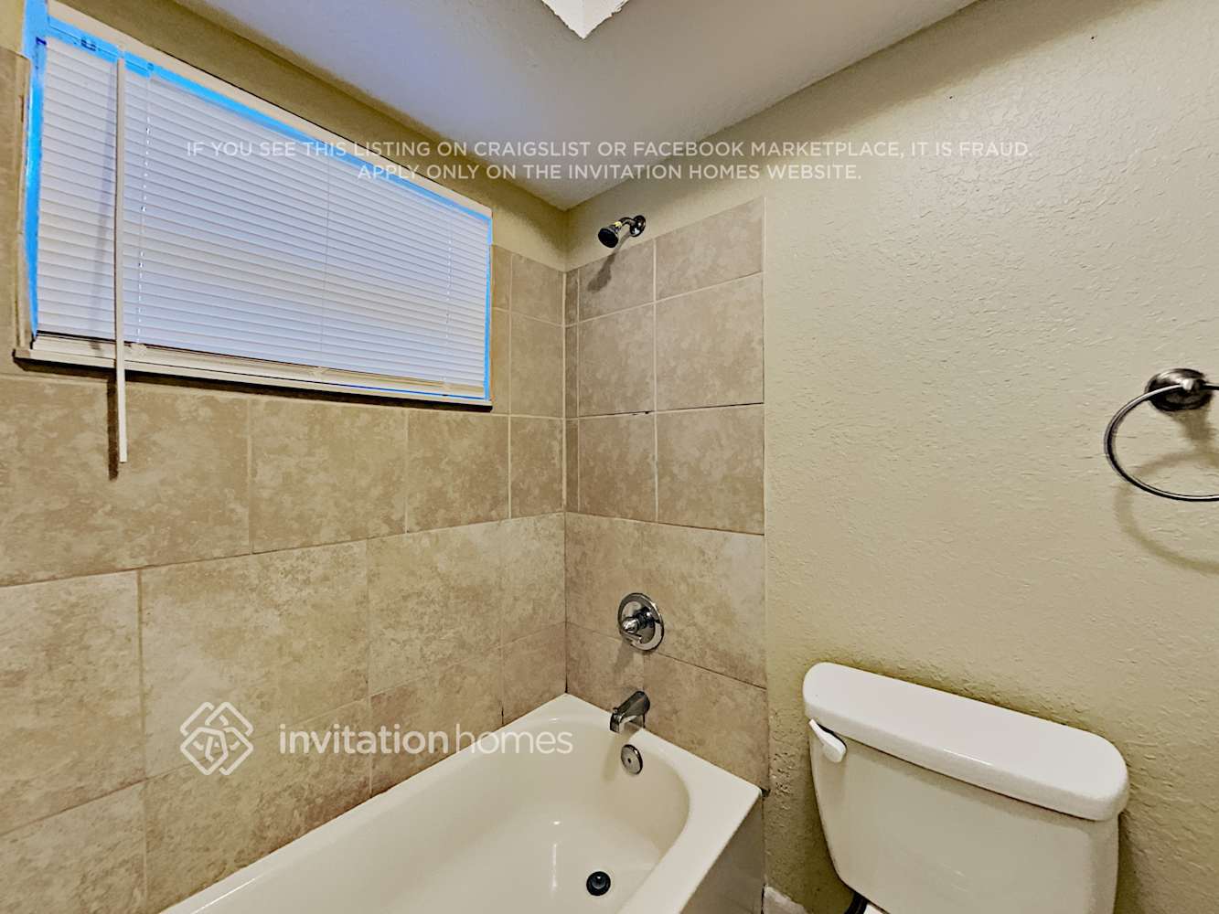 Building Photo - 608 Westchester Ave