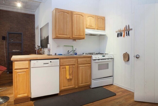 Building Photo - WEST 26 STREET