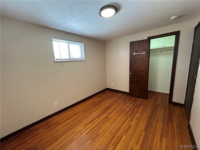 Building Photo - 128 Bannard Ave