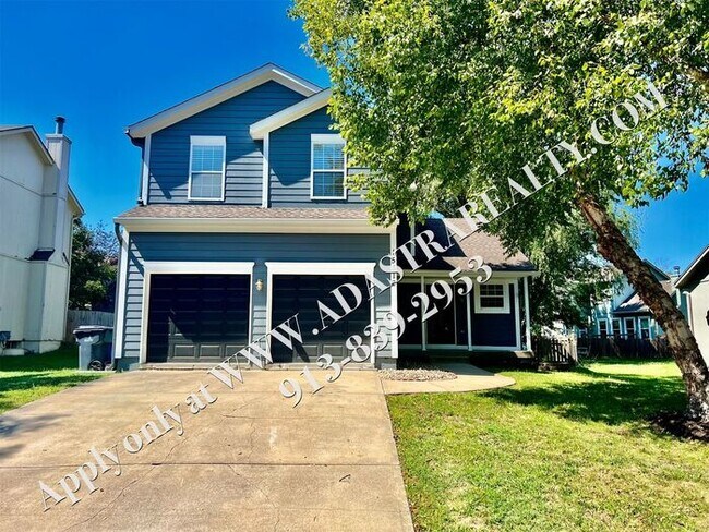 Primary Photo - Updated 4 Bed 2.5 Bath in Olathe-Available...