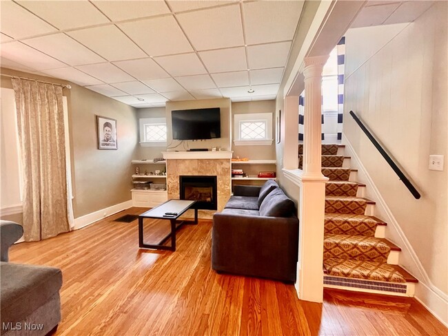 Building Photo - 1451 W 116th St