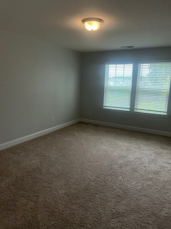 Building Photo - 815 Harmony Ranch Ln
