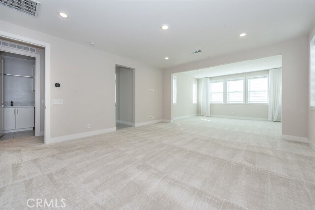 Building Photo - 181 Buckeye