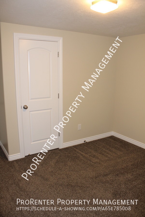 Building Photo - 1757 E 1150 N