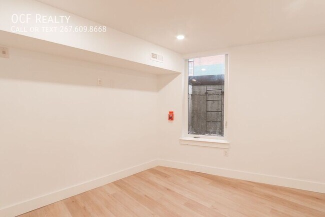 Building Photo - 5900 Germantown Ave
