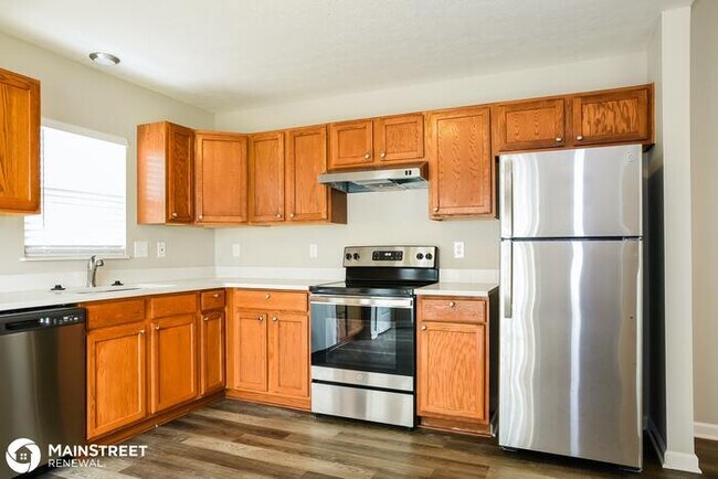 Building Photo - 146 POE AVE, LITHOPOLIS, OH 43136
