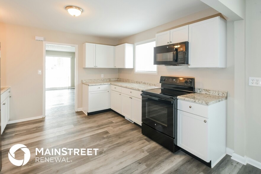 Building Photo - 519 James Dr